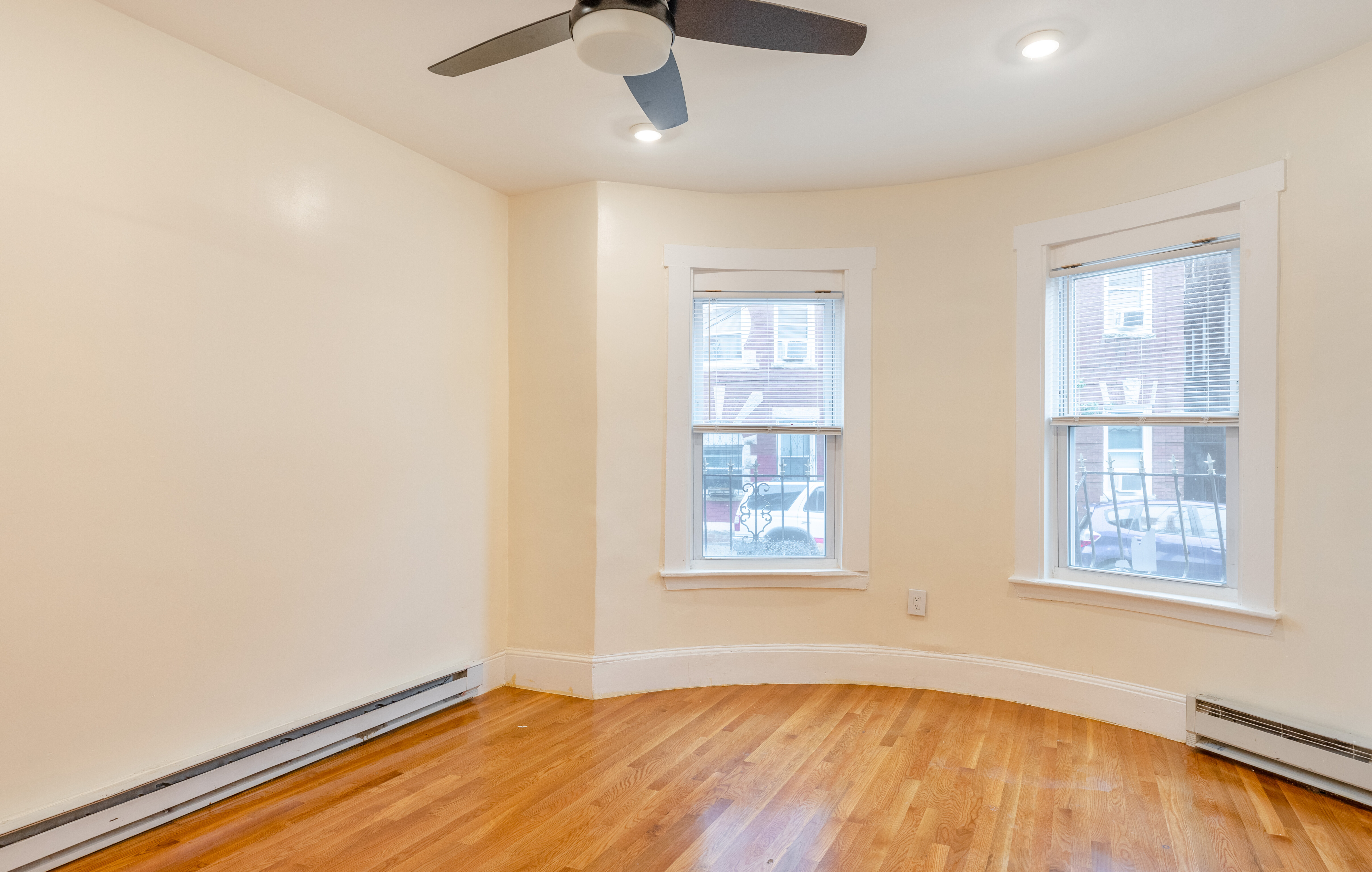 126 Day St, Jamaica Plain