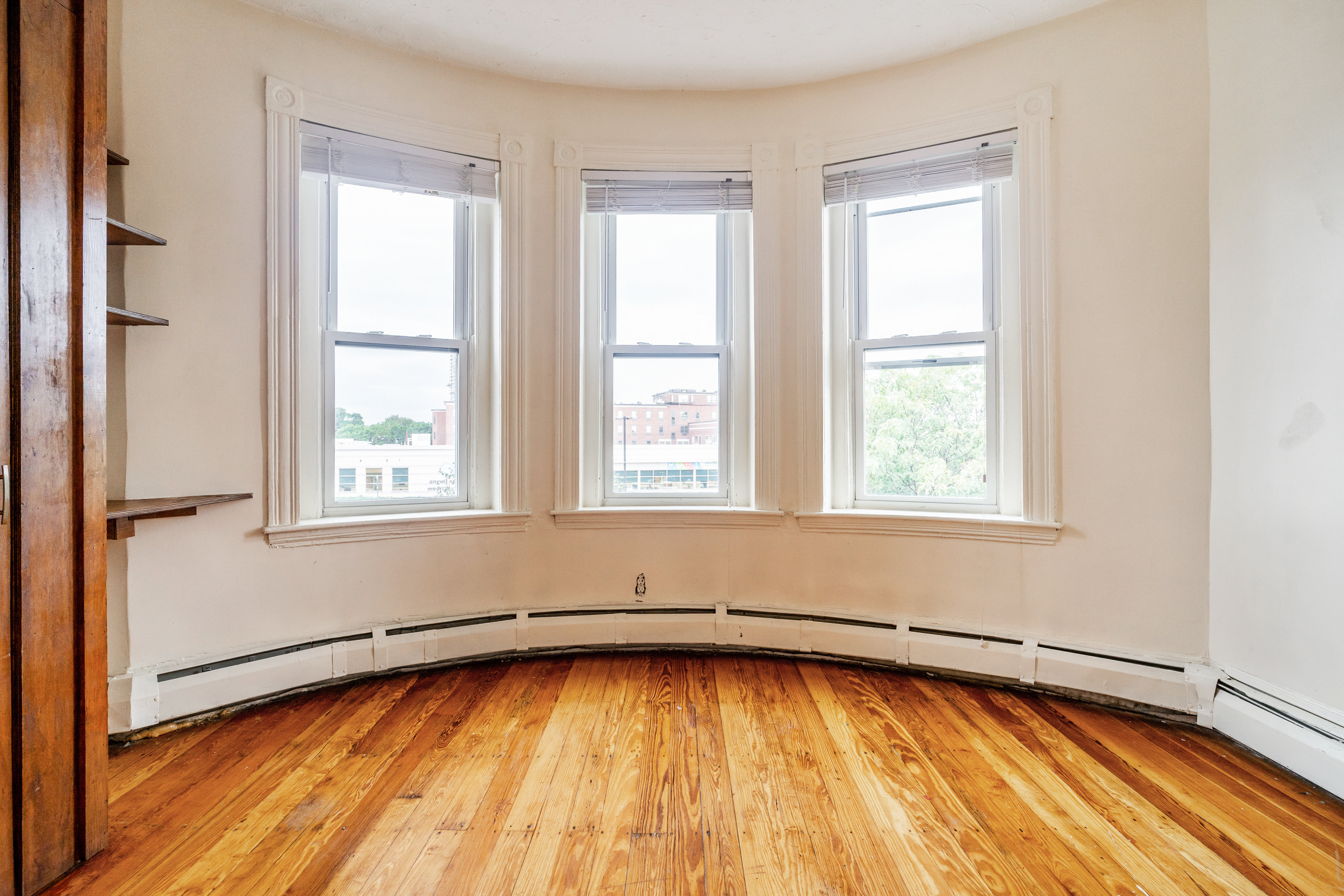 126 Day St, Jamaica Plain