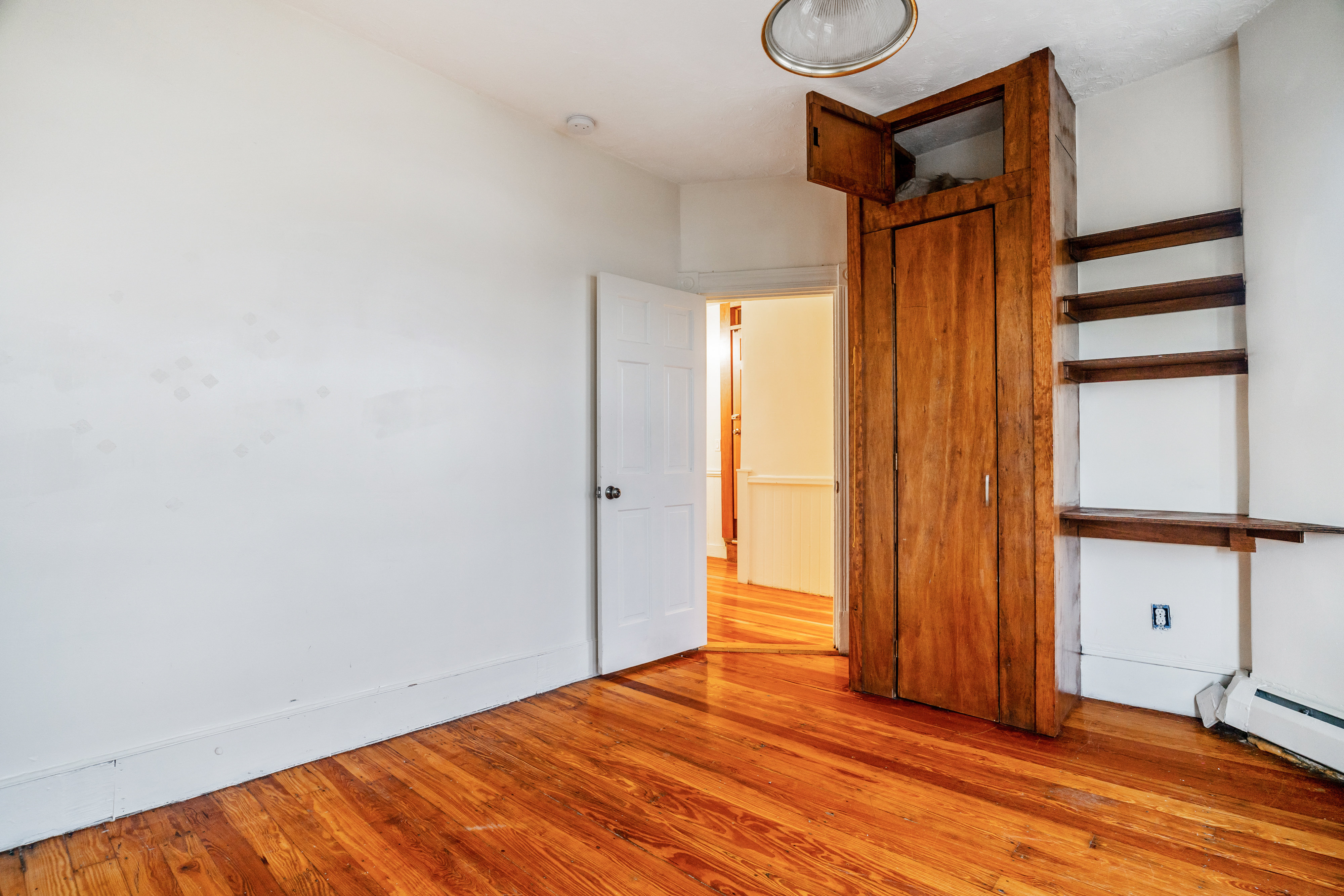 126 Day St, Jamaica Plain