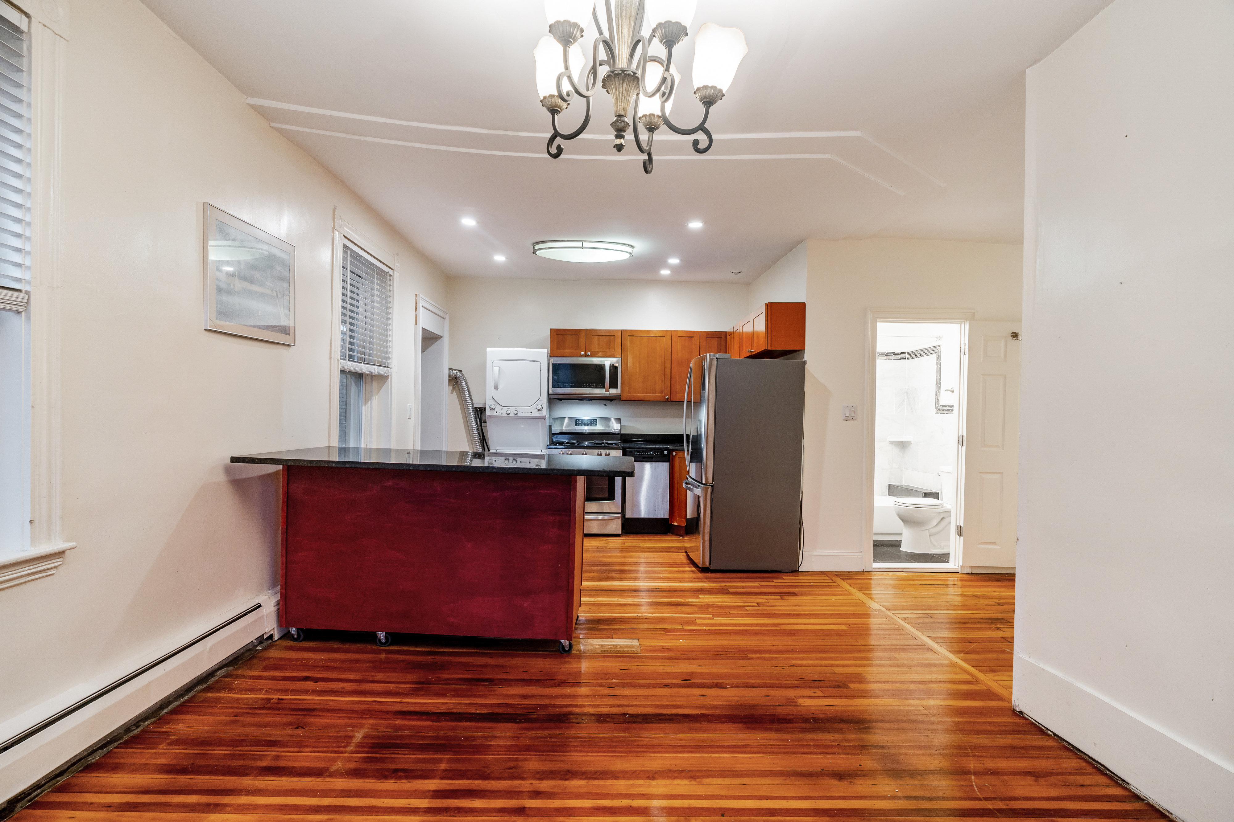 126 Day St, Jamaica Plain