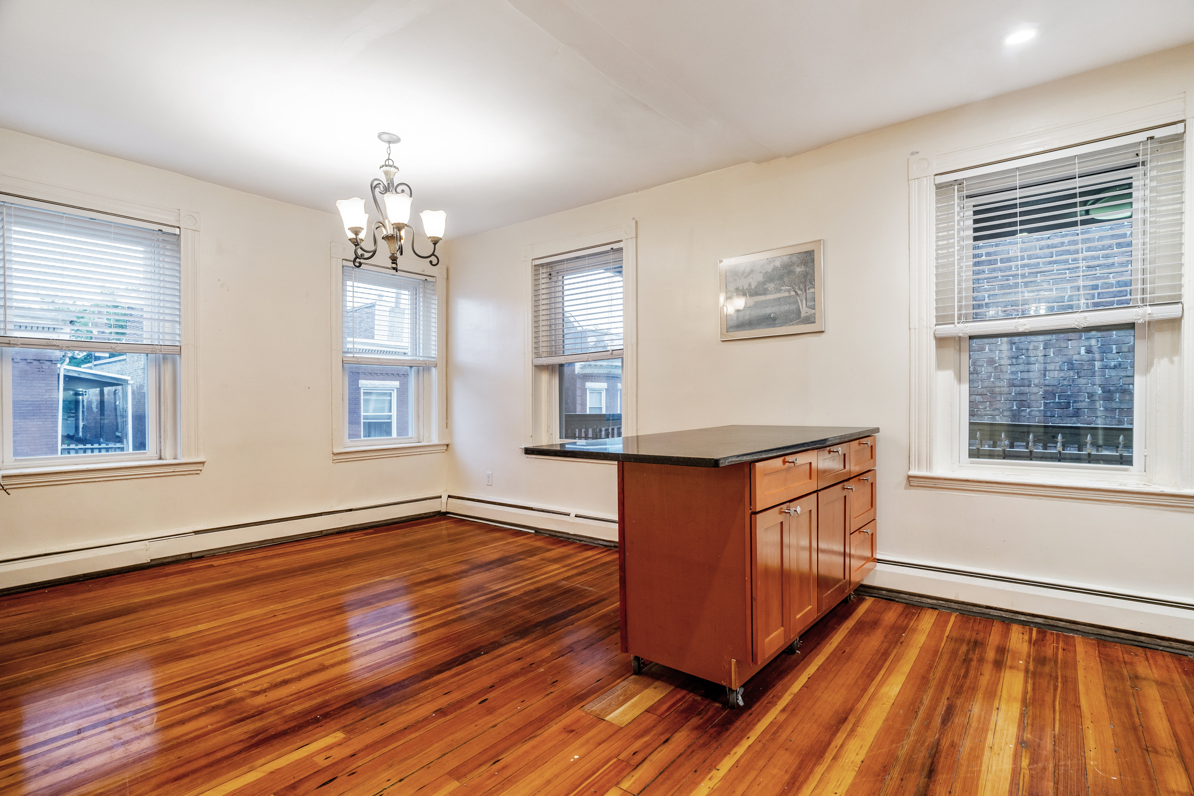 126 Day St, Jamaica Plain