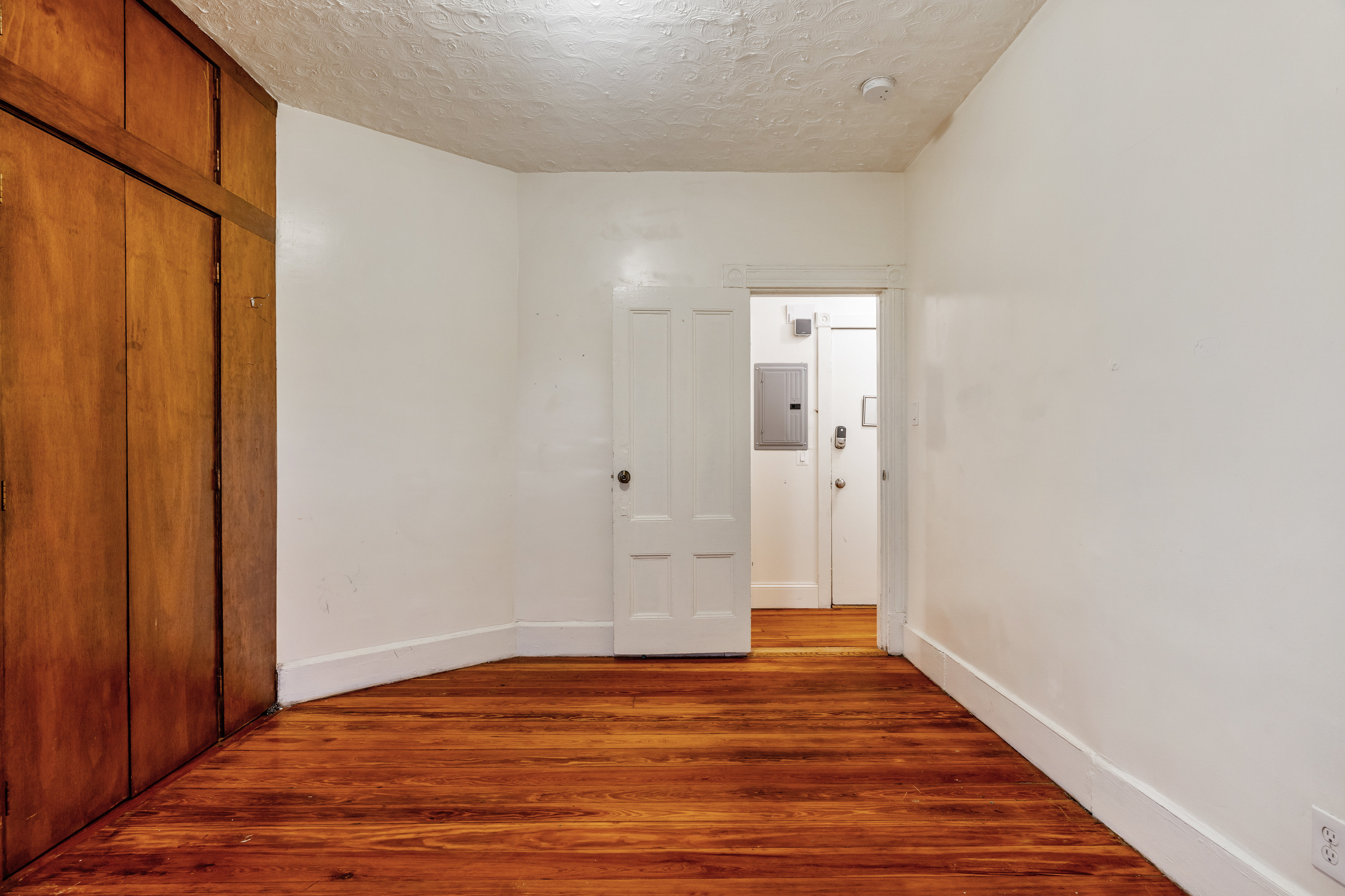 126 Day St, Jamaica Plain