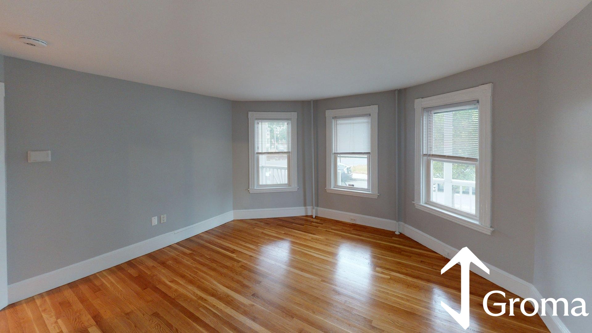 Photos of apartment on Saratoga St.,Boston MA 02128