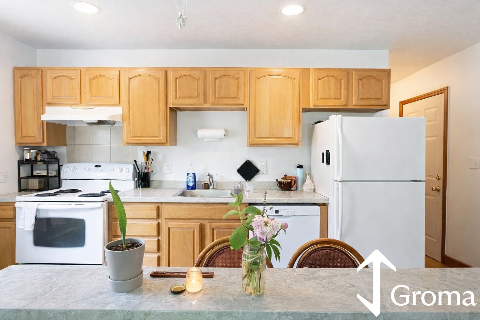 Photos of apartment on Guild St.,Boston MA 02119