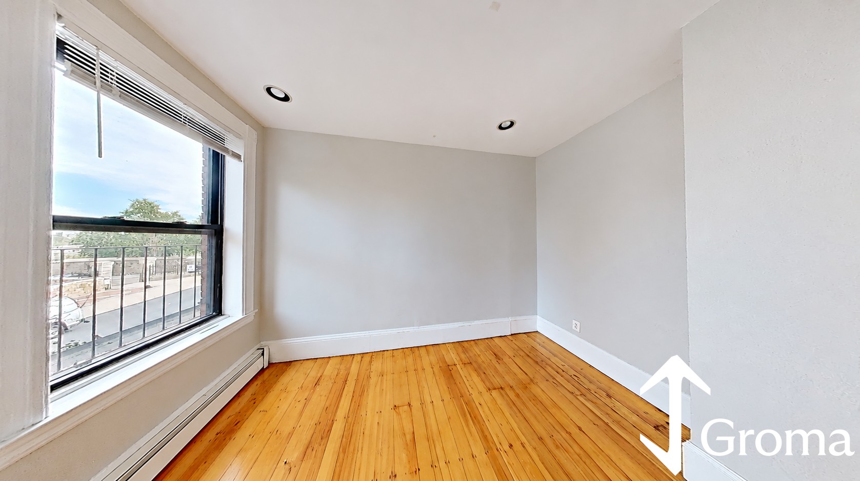 Photos of apartment on Tremont St.,Boston MA 02120