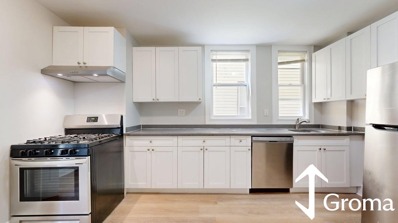 Photos of apartment on Saratoga St.,Boston MA 02128