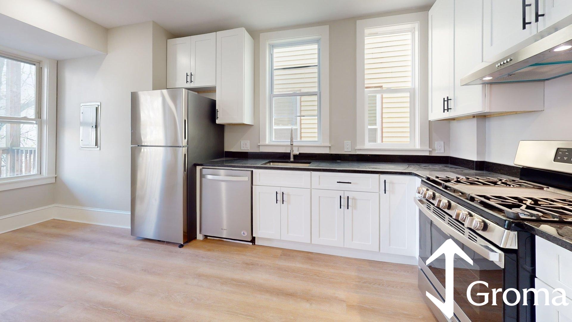 Photos of apartment on Chelsea St.,Boston MA 02128