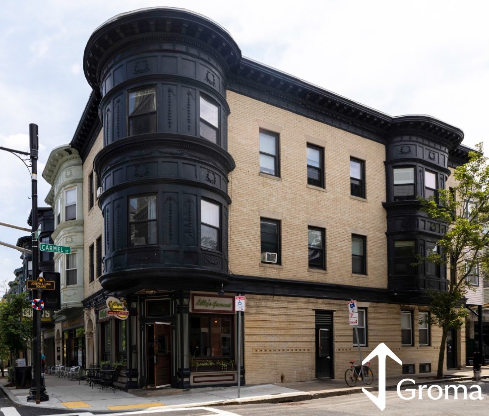 Photos of apartment on Tremont St.,Boston MA 02120