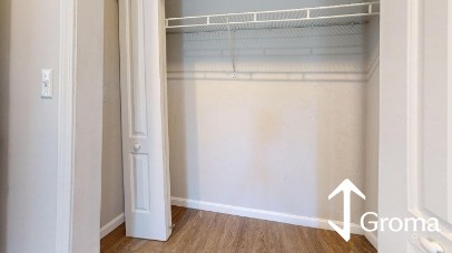 Photos of apartment on Chelsea St.,Boston MA 