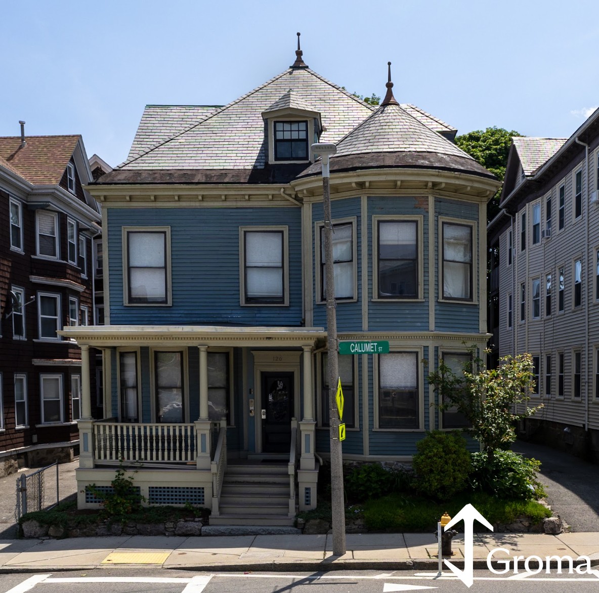 Pictures of  property for rent on Calumet St., Boston, MA 02120