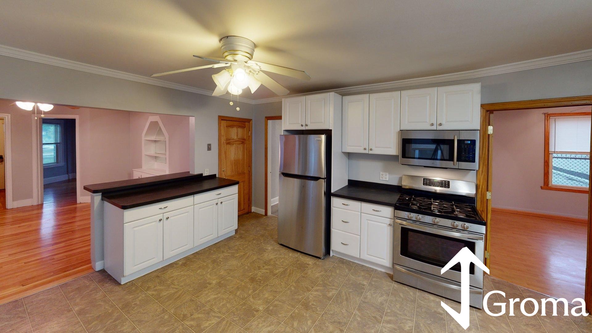 Photos of apartment on Saratoga St.,Boston MA 02128