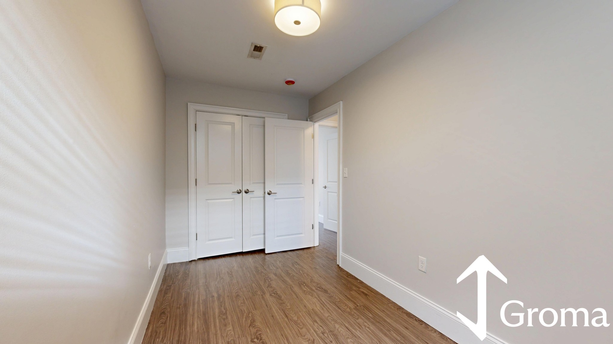 Photos of apartment on Paris St.,Boston MA 02128