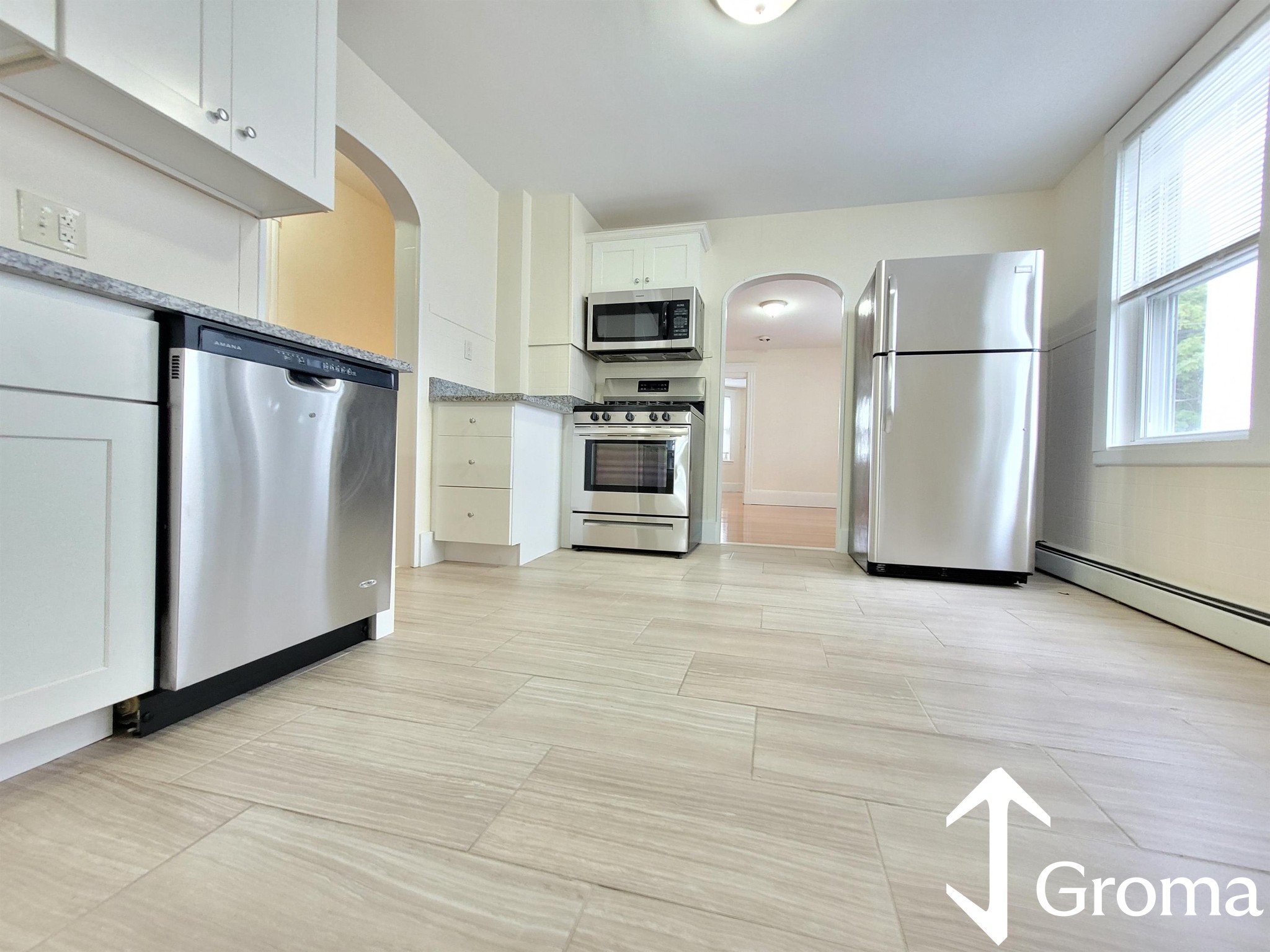 Photos of apartment on Morris St.,Boston MA 02128
