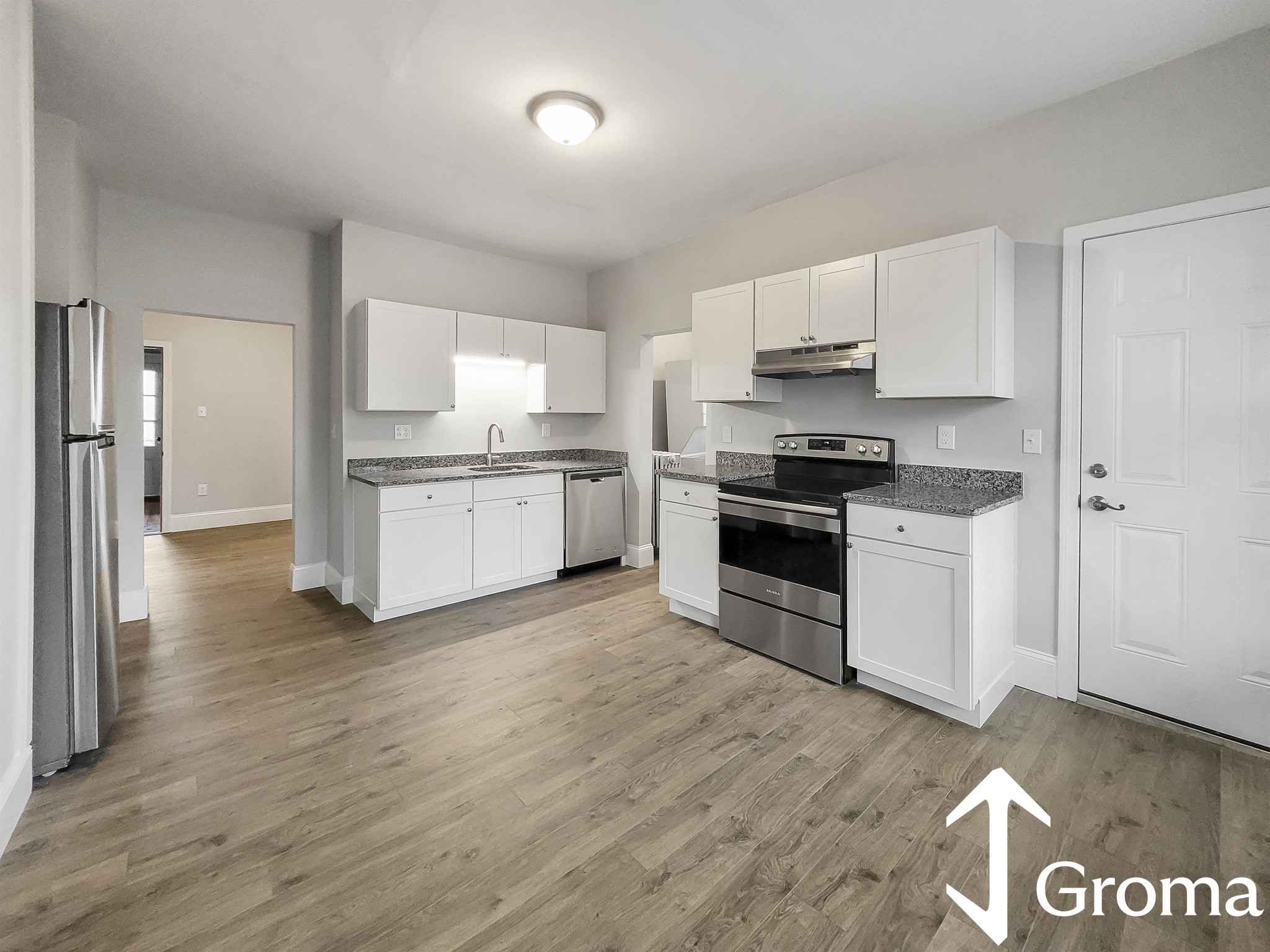 Photos of apartment on Washington St.,Boston MA 02124