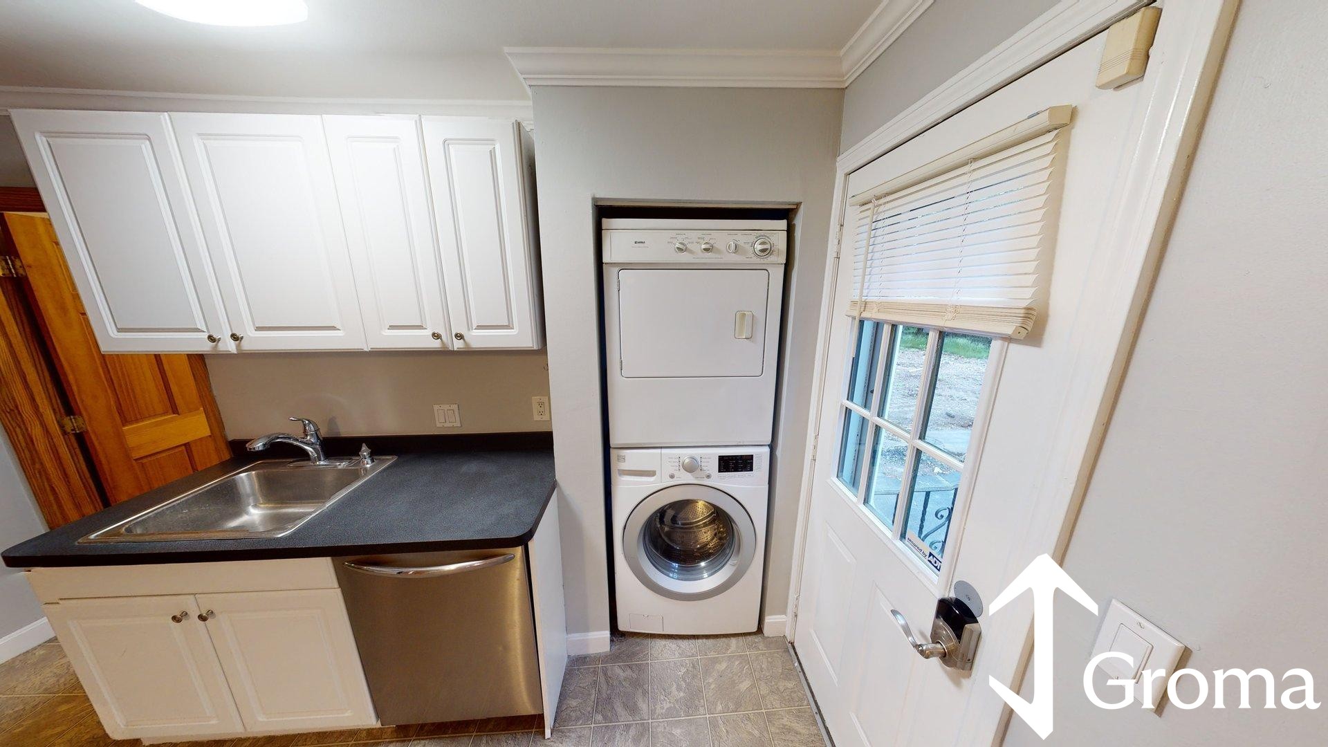 346 Chelsea St. - East Boston