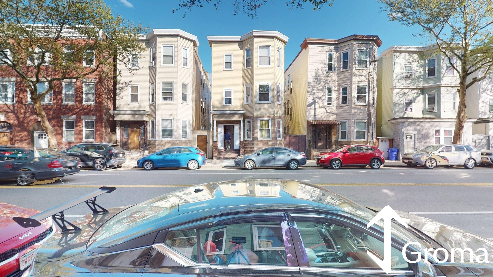 Photos of apartment on Chelsea St.,Boston MA 02128