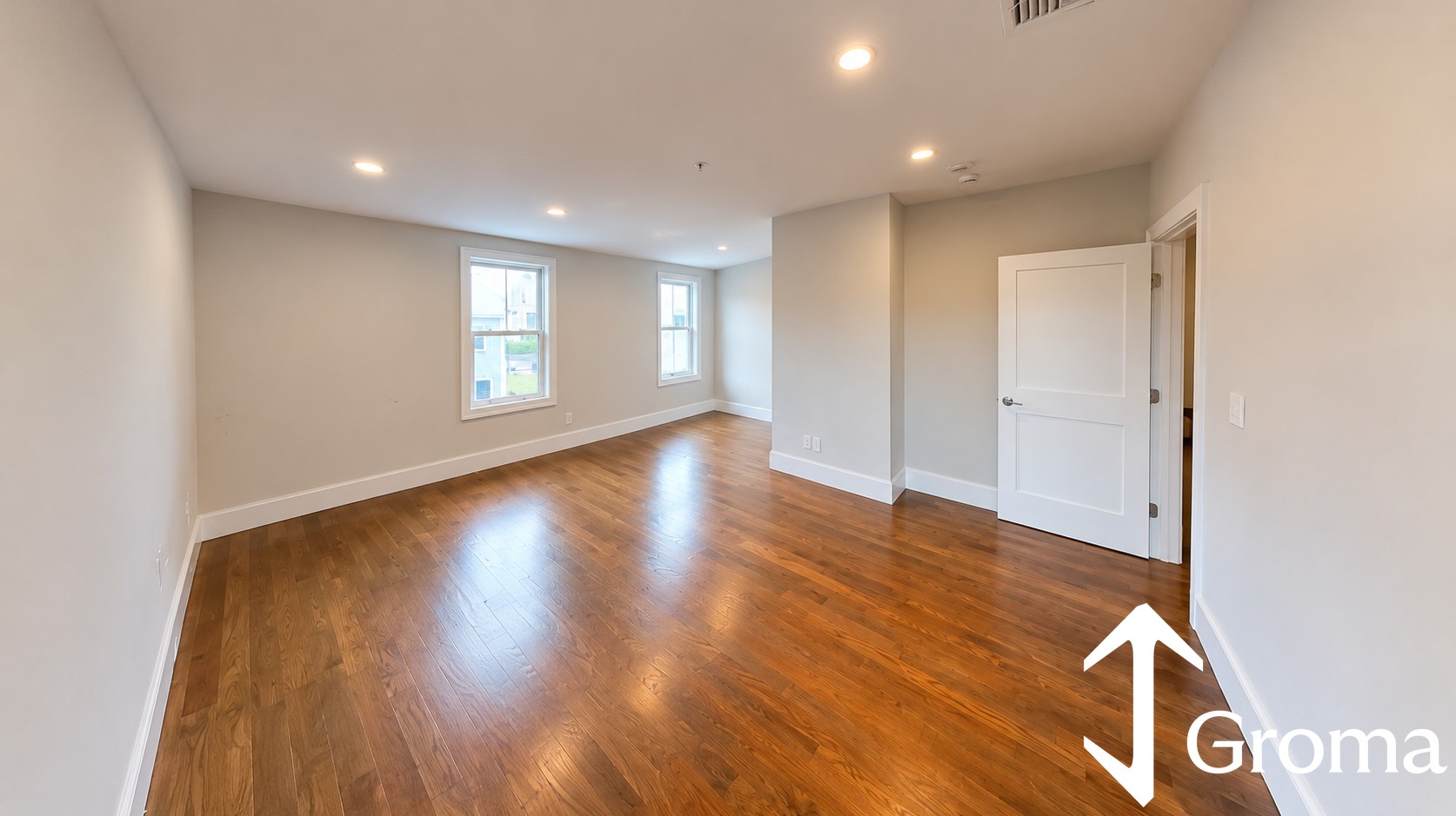 Photos of apartment on Juniper St.,Boston MA 02119