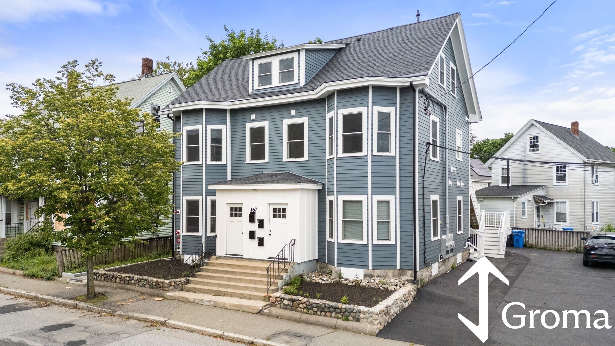 Photos of apartment on Crescent St.,Waltham MA 02453