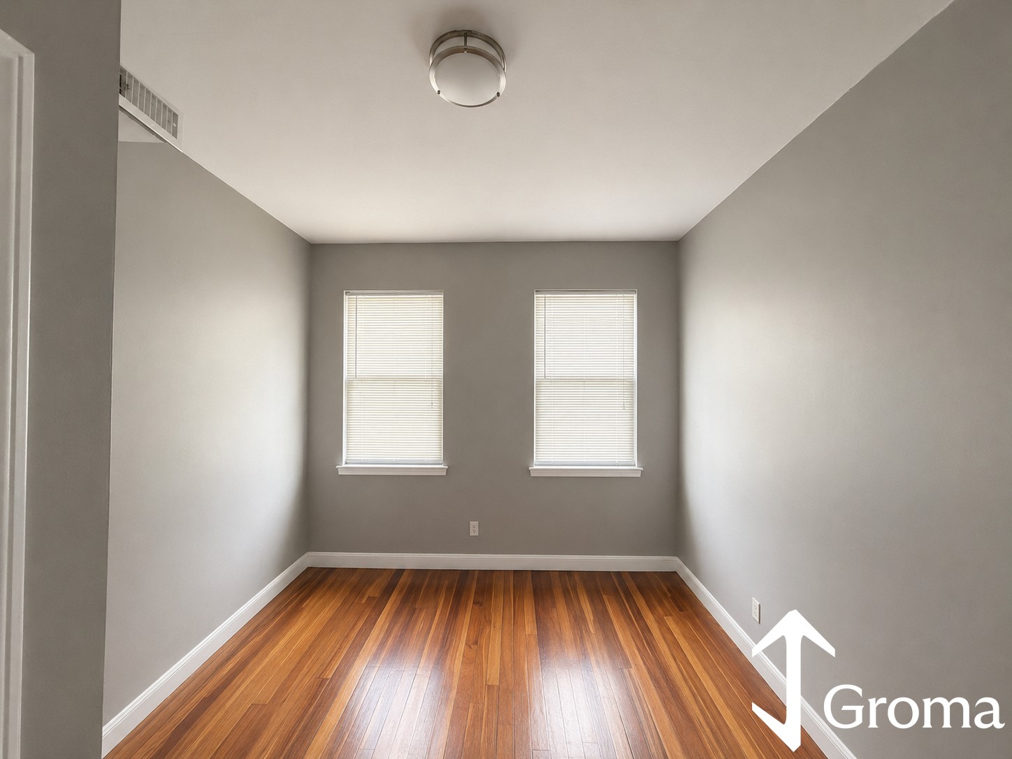 Photos of apartment on Saratoga St.,Boston MA 02128