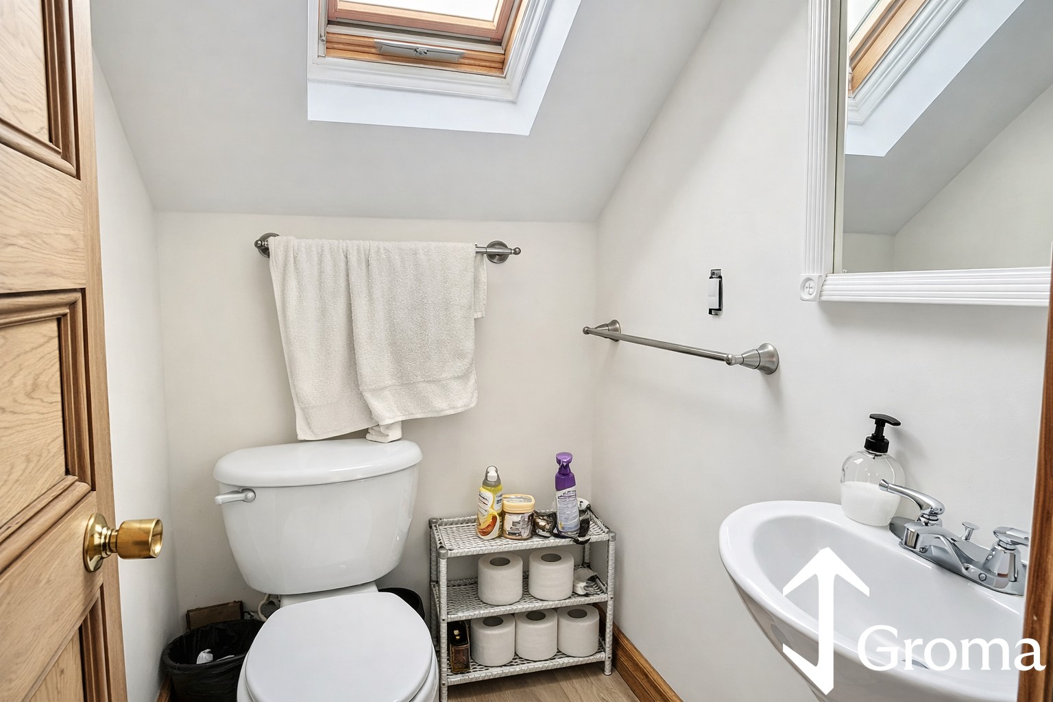 Photos of apartment on Hillside St.,Boston MA 02120