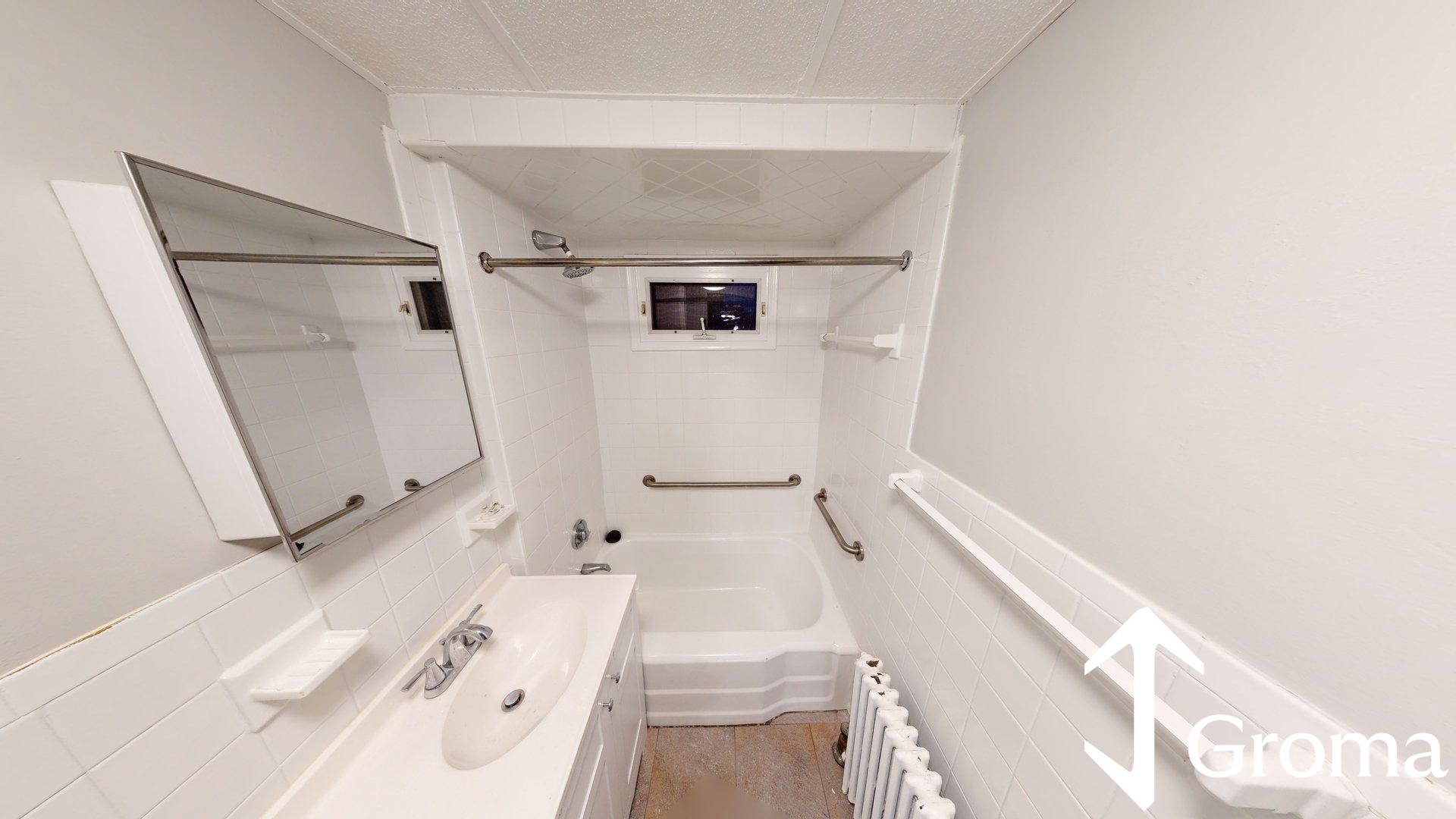 Photos of apartment on Gladstone St.,Everett MA 02149