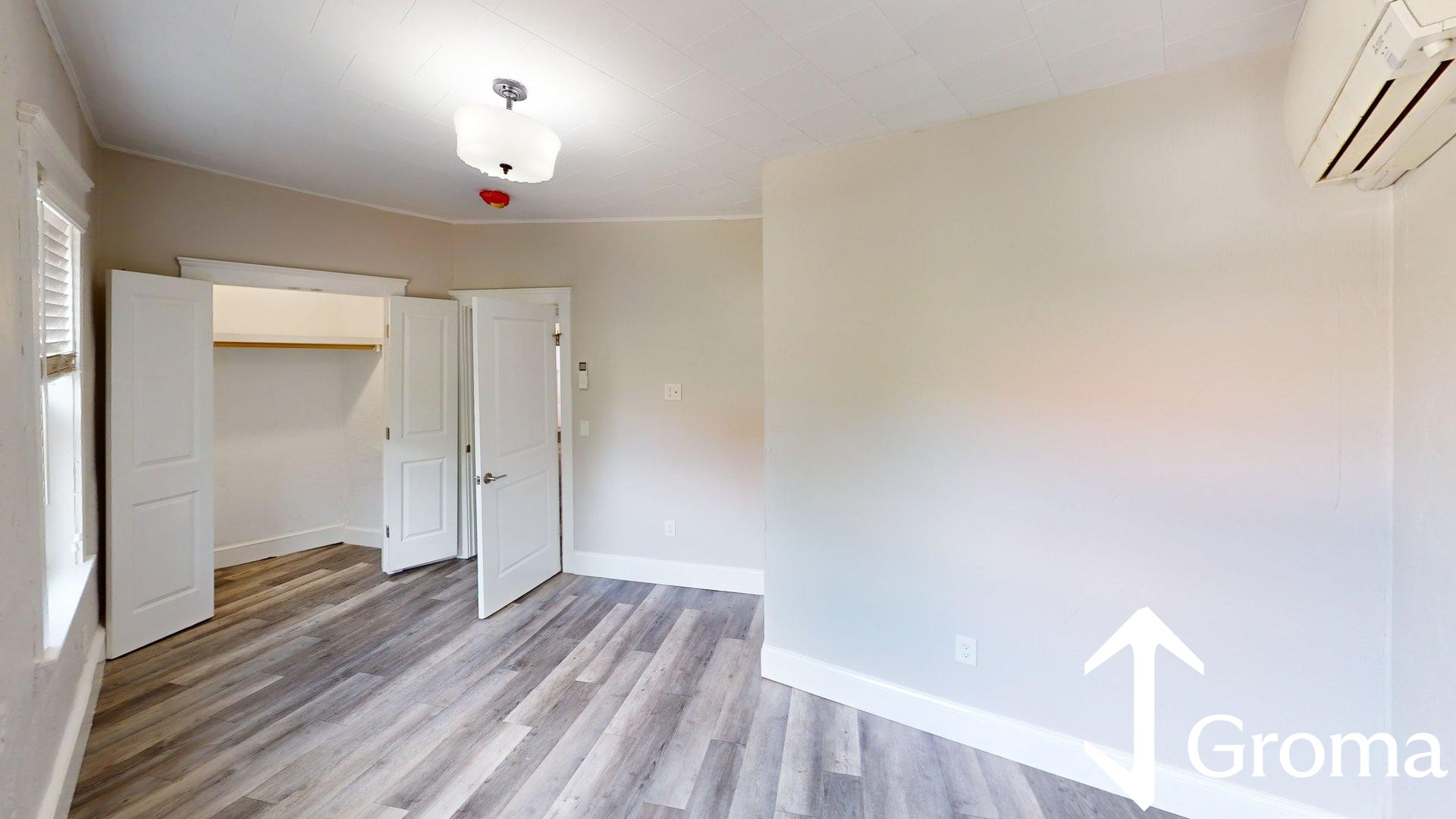 Photos of apartment on Meridian St.,Boston MA 02128