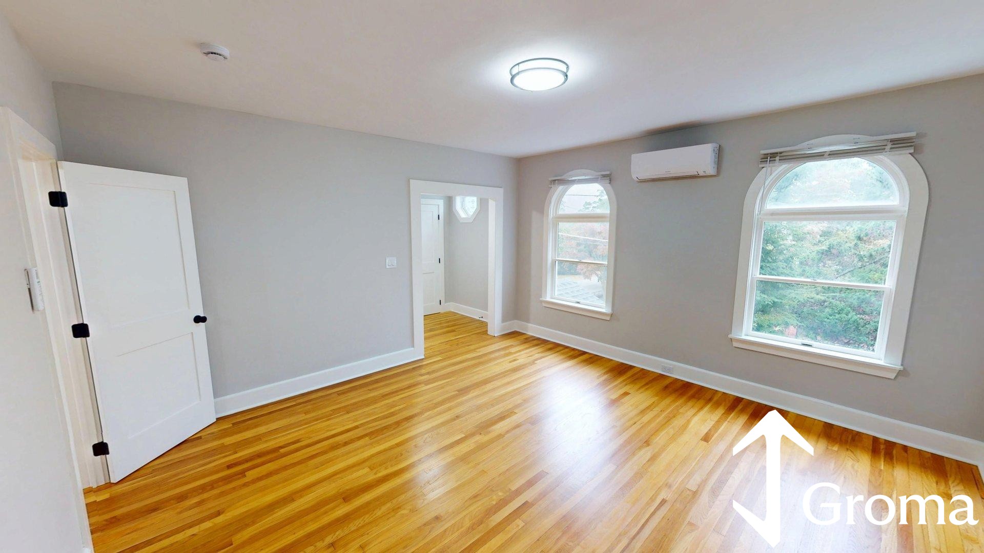 Photos of apartment on Main St.,Medford MA 02155
