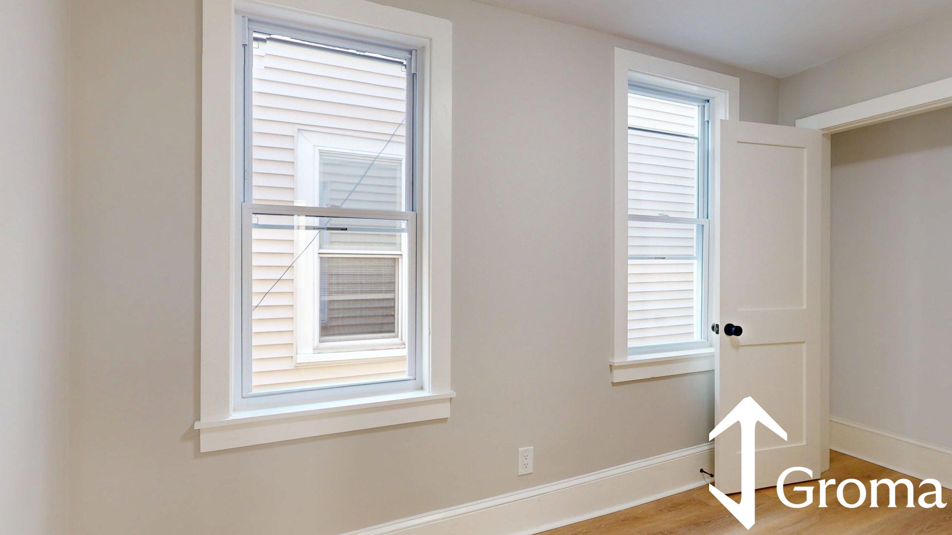 Photos of apartment on Chelsea St.,Boston MA 02128