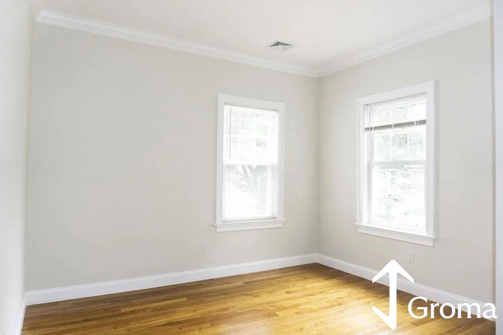 Photos of apartment on Woodside Avenue9-11 Woodside Ave.,Boston MA 02130