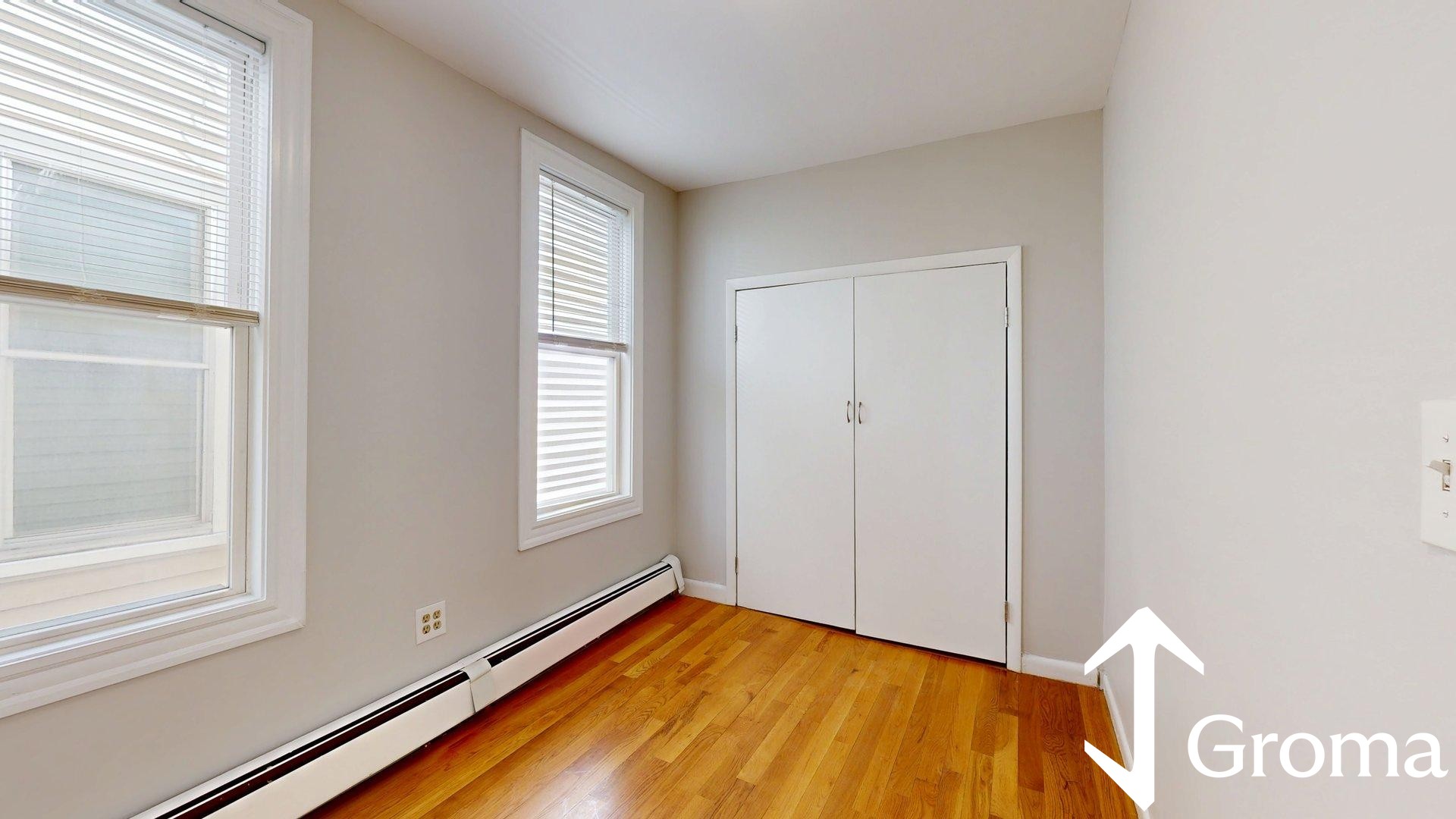 Photos of apartment on Chelsea St.,Boston MA 02128