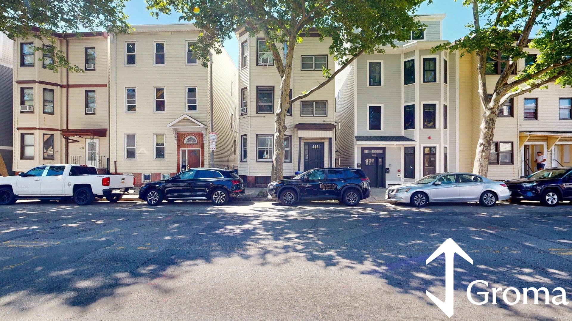 Photos of apartment on Chelsea St.,Boston MA 02128