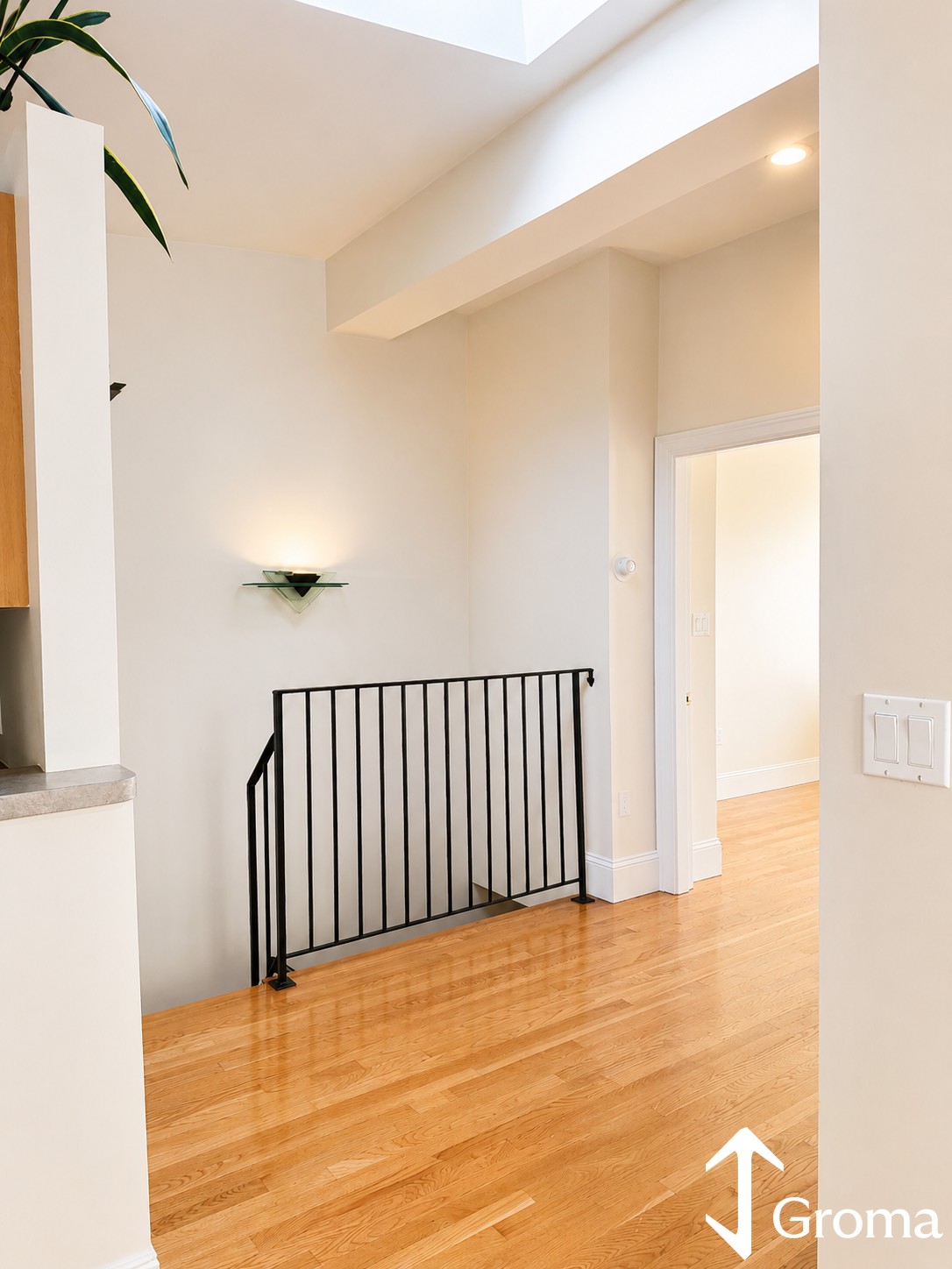 Photos of apartment on Humboldt Place4-12 Humboldt Pl.,Boston MA 02127