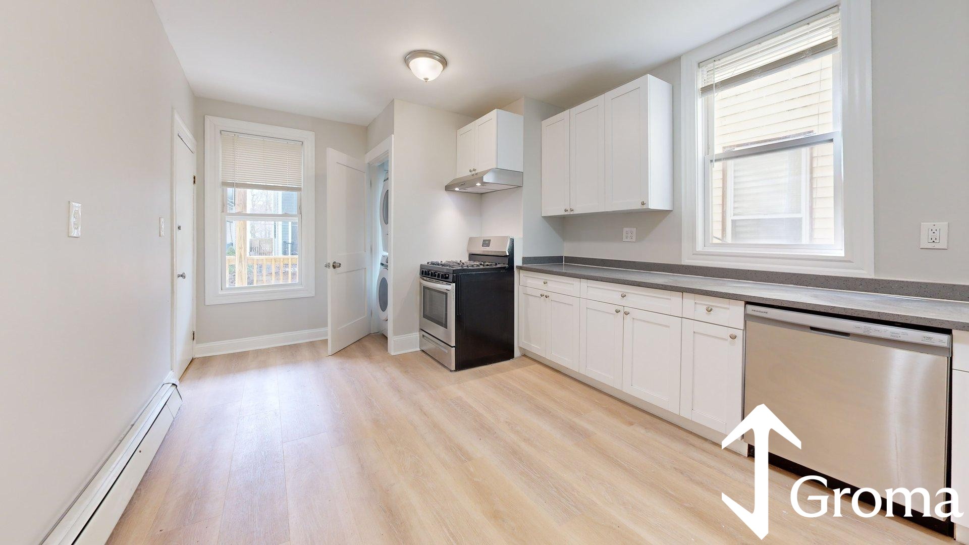 Photos of apartment on Chelsea St.,Boston MA 02128