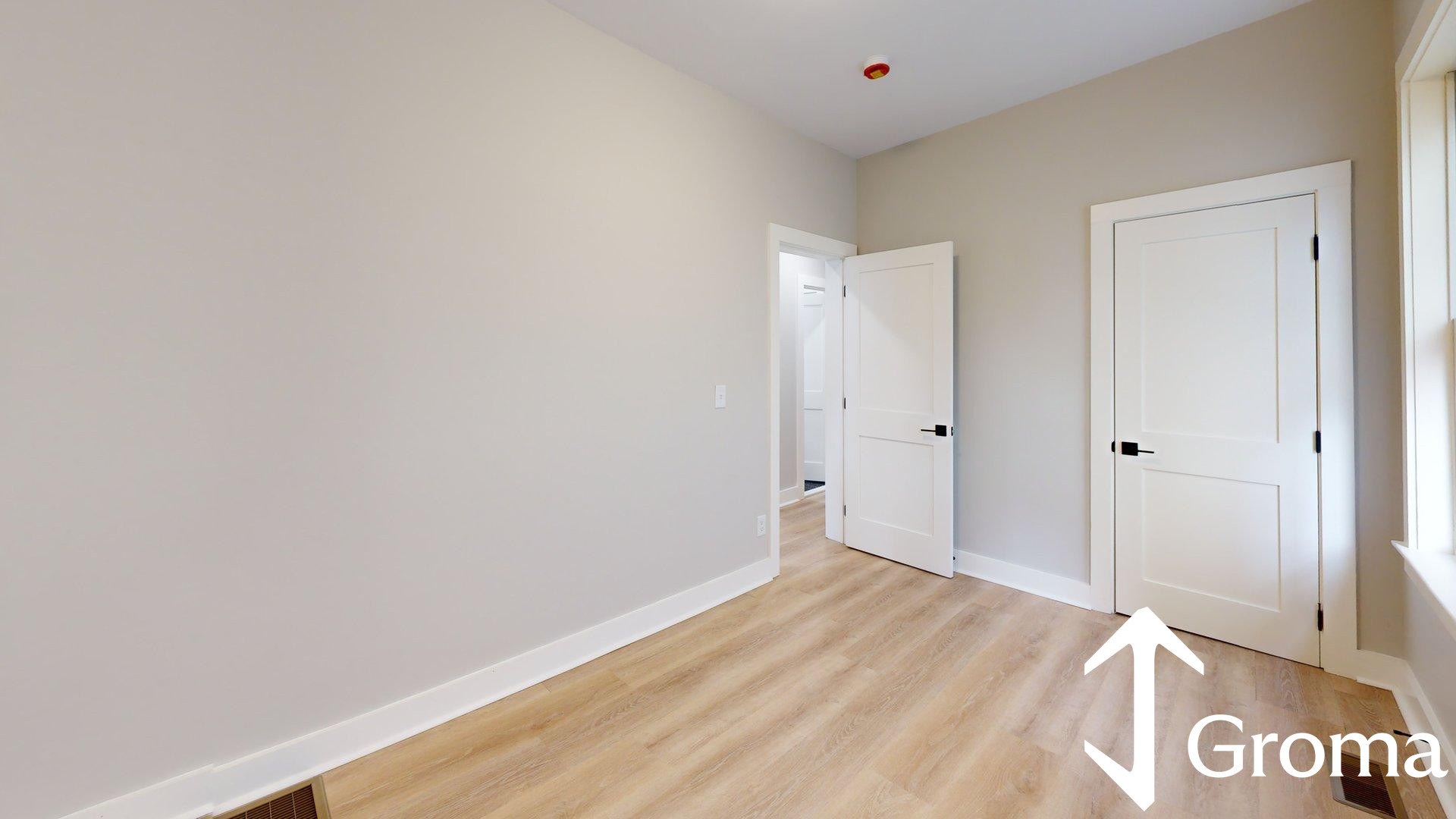 Photos of apartment on Paris St.,Boston MA 