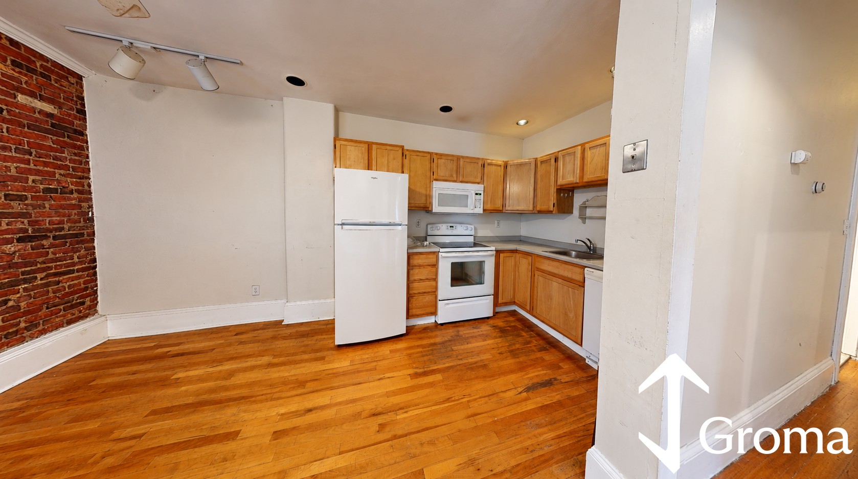Photos of apartment on Tremont St.,Boston MA 02120