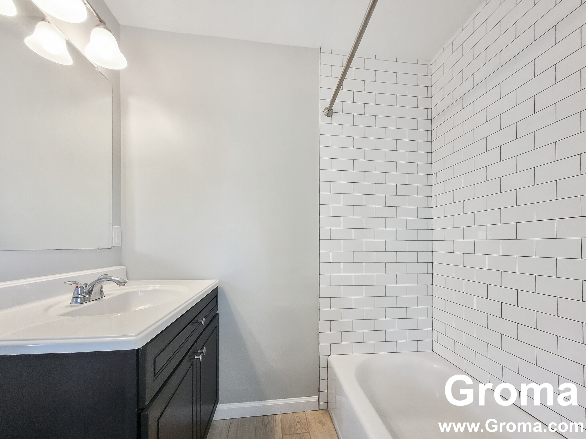 26 32 Arcadia, Dorchester