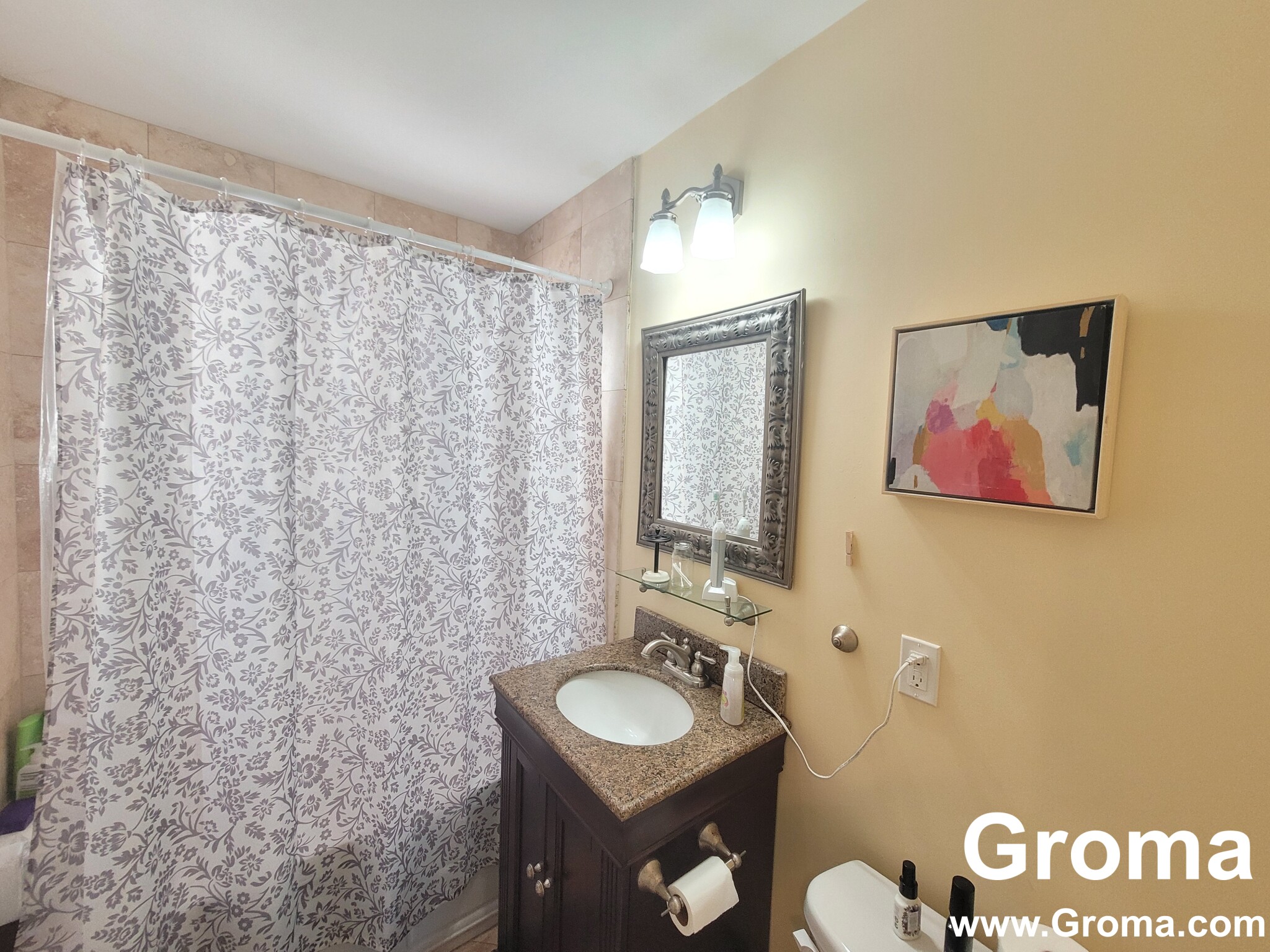 81 Hillside, Mission Hill