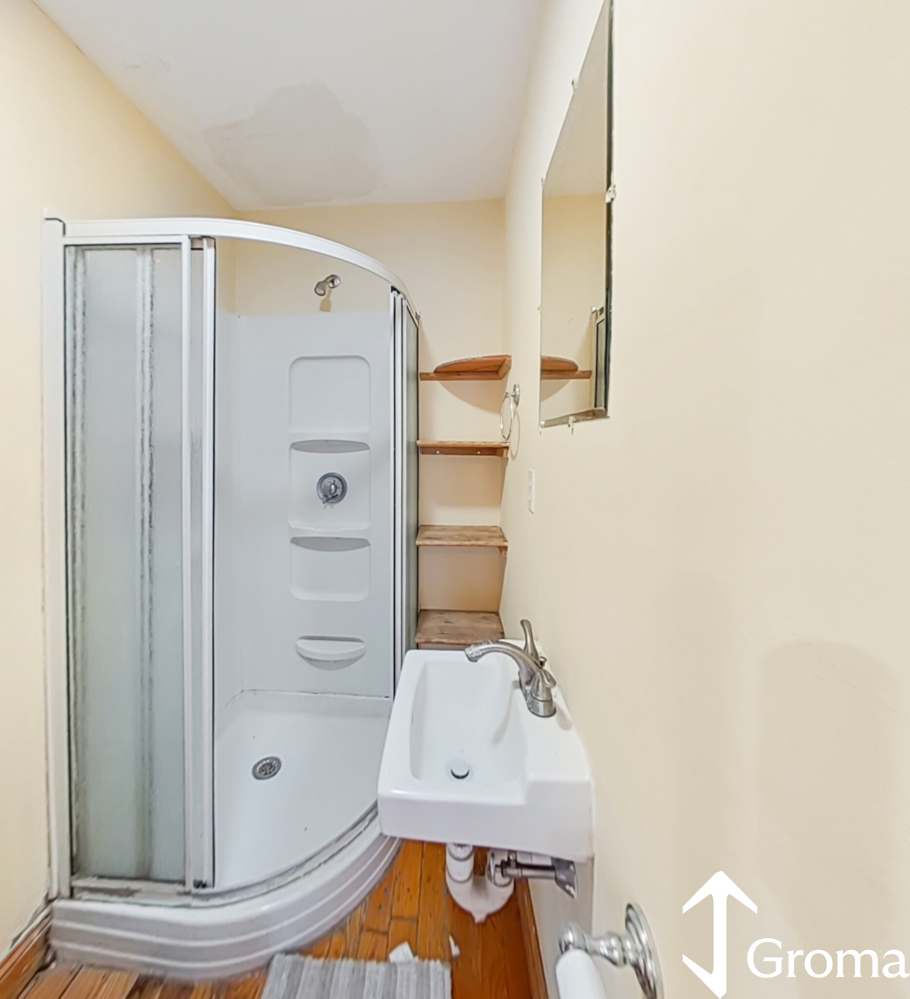 6 Carmel St, Mission Hill