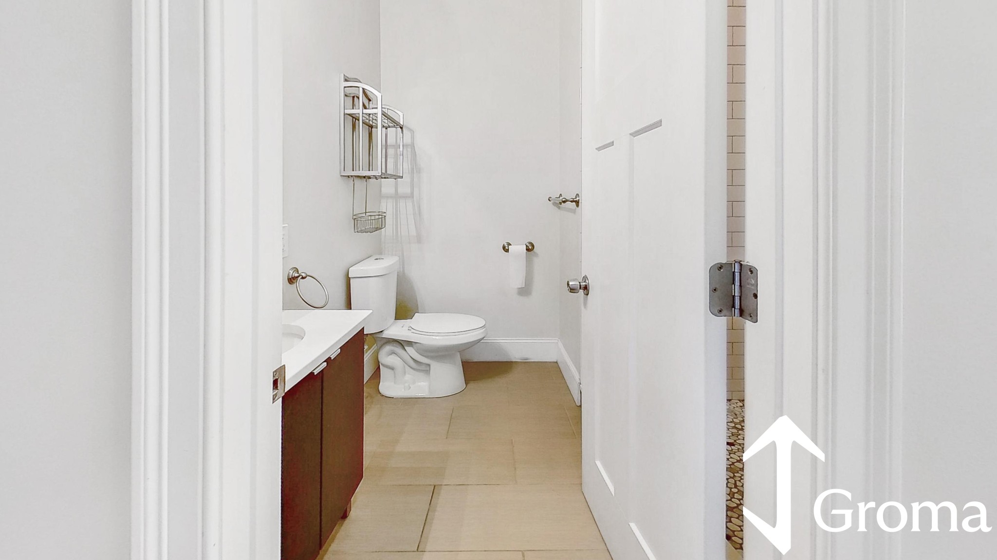 Photos of apartment on Caldwell St.,Boston MA 02129