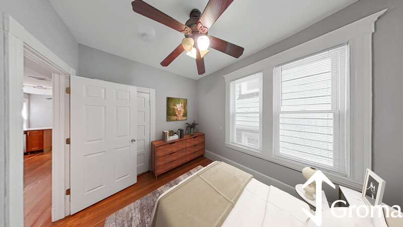 737 Parker St, Mission Hill