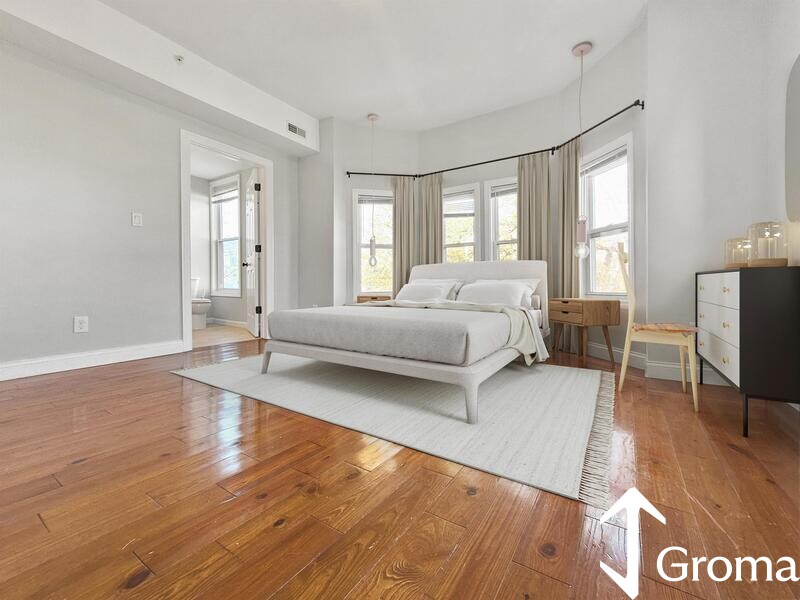 Photos of apartment on Arcadia St.,Boston MA 02122