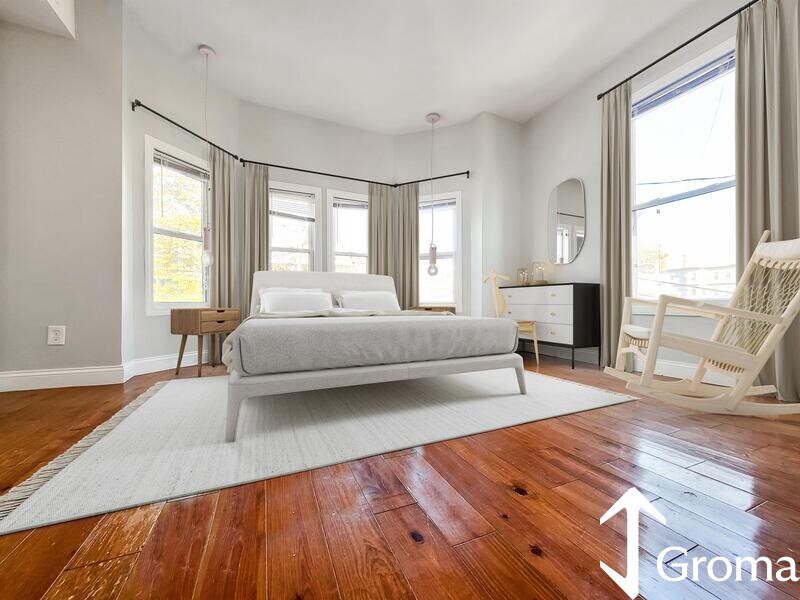 Photos of apartment on Mount Ida Rd.,Boston MA 02122