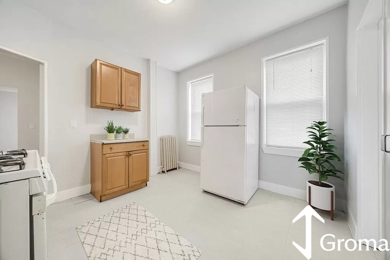 48 Clark Ave, Chelsea