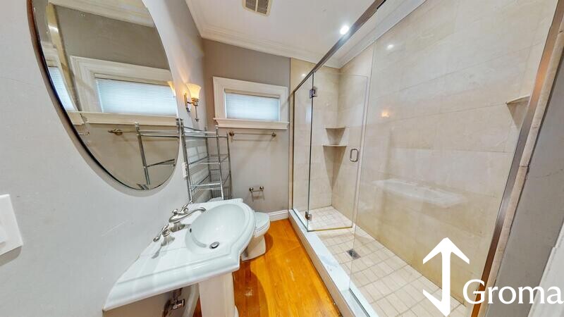 32 Ward St, South Boston