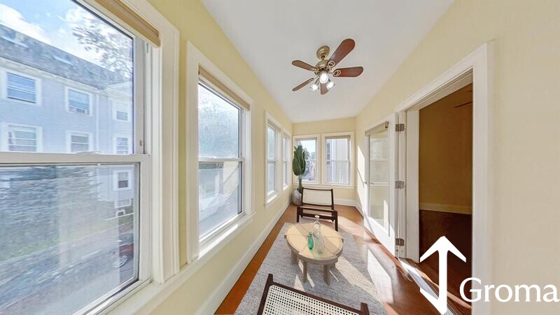 28 Fisher Ave, Mission Hill