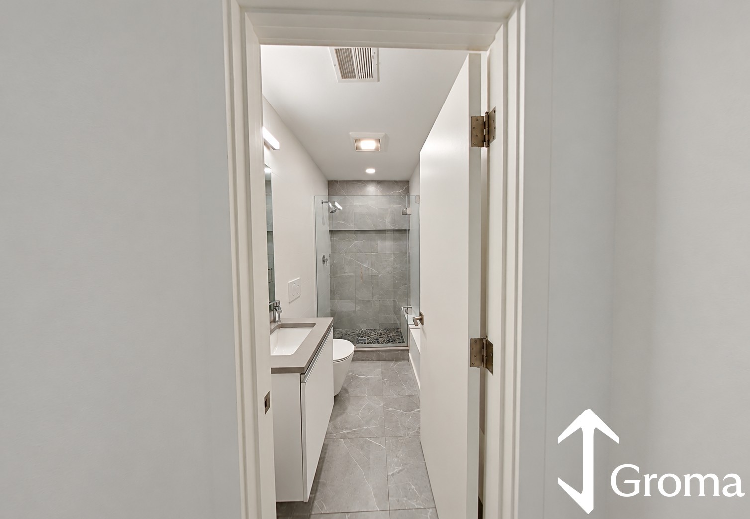 Photos of apartment on Worthington St.,Boston MA 02120