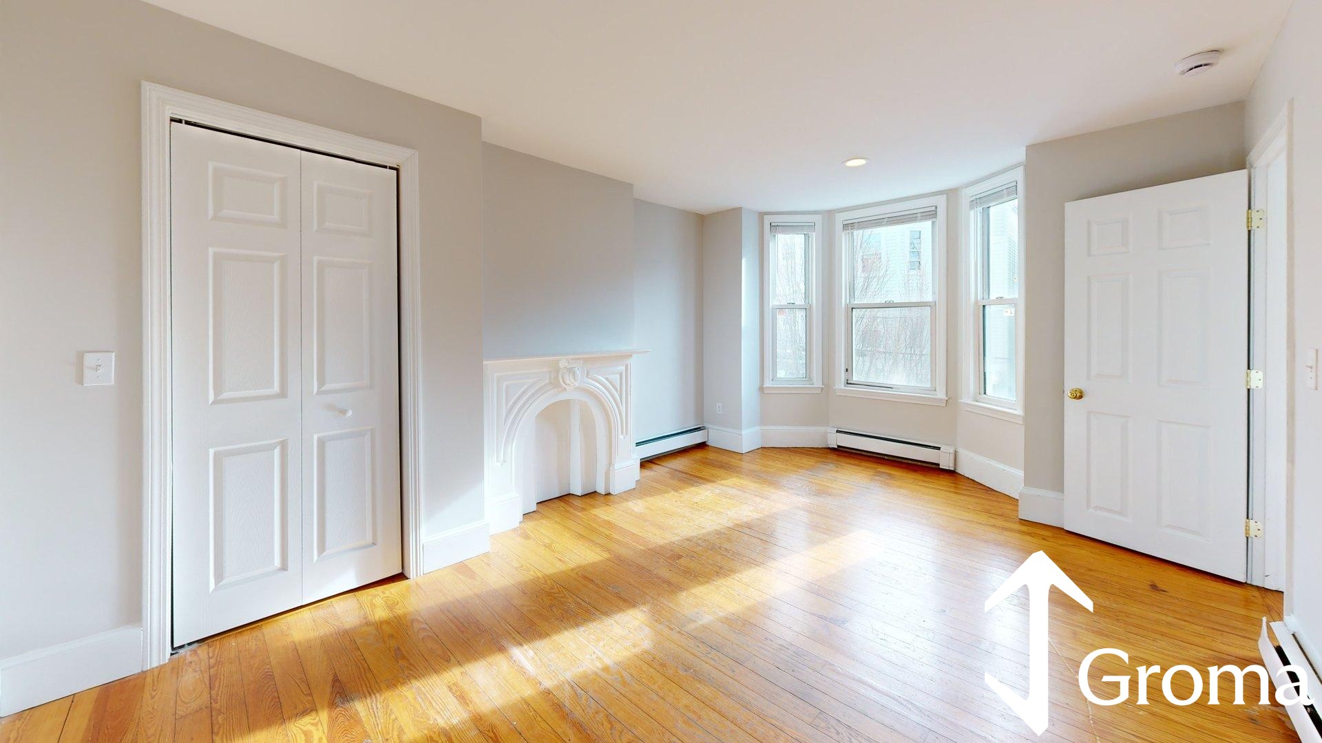 Photos of apartment on Lexington St.,Boston MA 02128