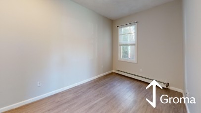 Photos of apartment on Chelsea St.,Boston MA 