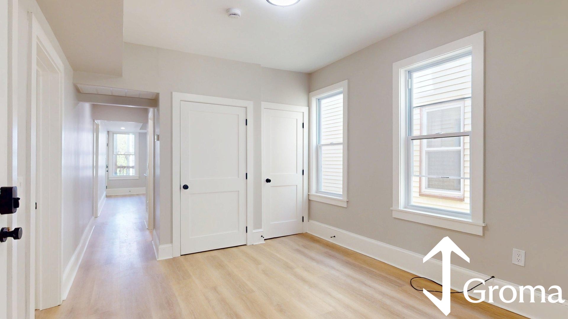 Photos of apartment on Chelsea St.,Boston MA 02128