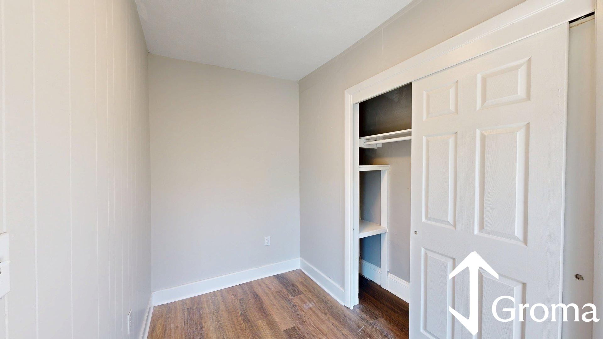 Photos of apartment on Chelsea St.,Boston MA 02128